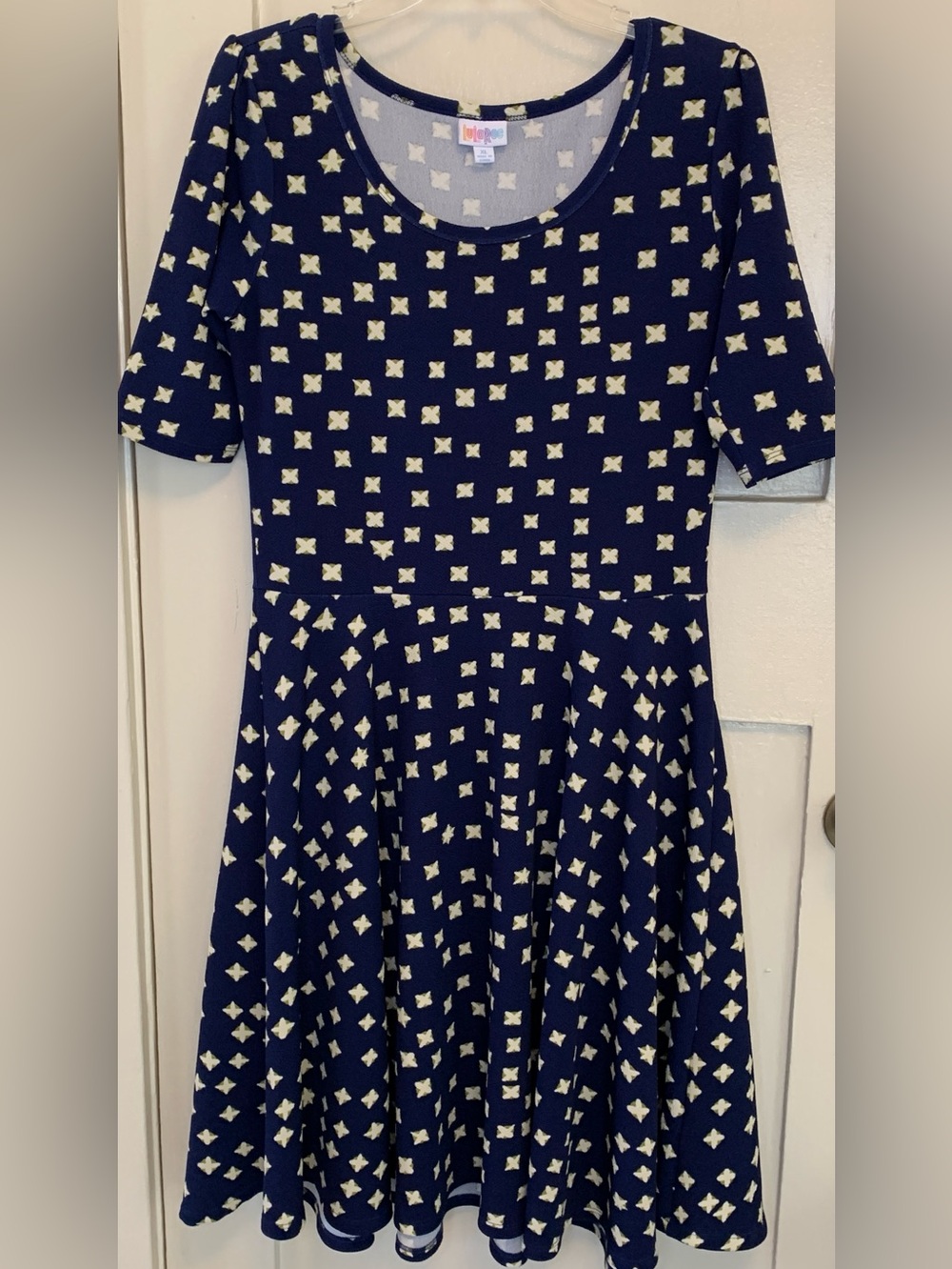 LuLaRoe Nicole Dress Fit & Flare Elbow Sleeves Crew Neck Soft And Stretchy
